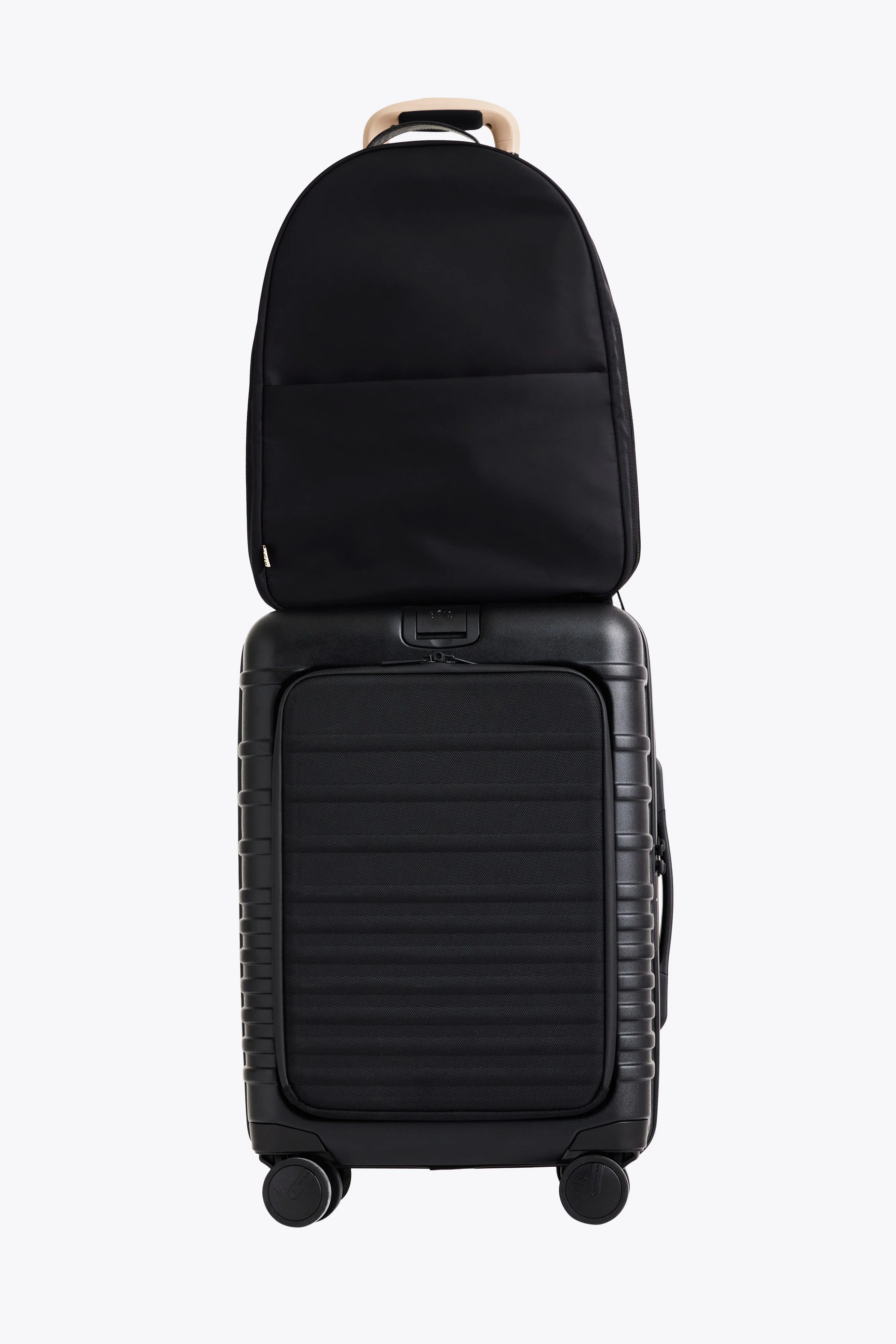 The Commuter Backpack in Black - Image 12