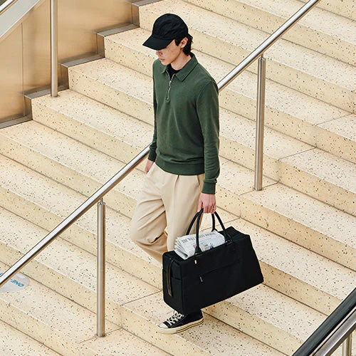 The Commuter Duffle in Black - Image 20