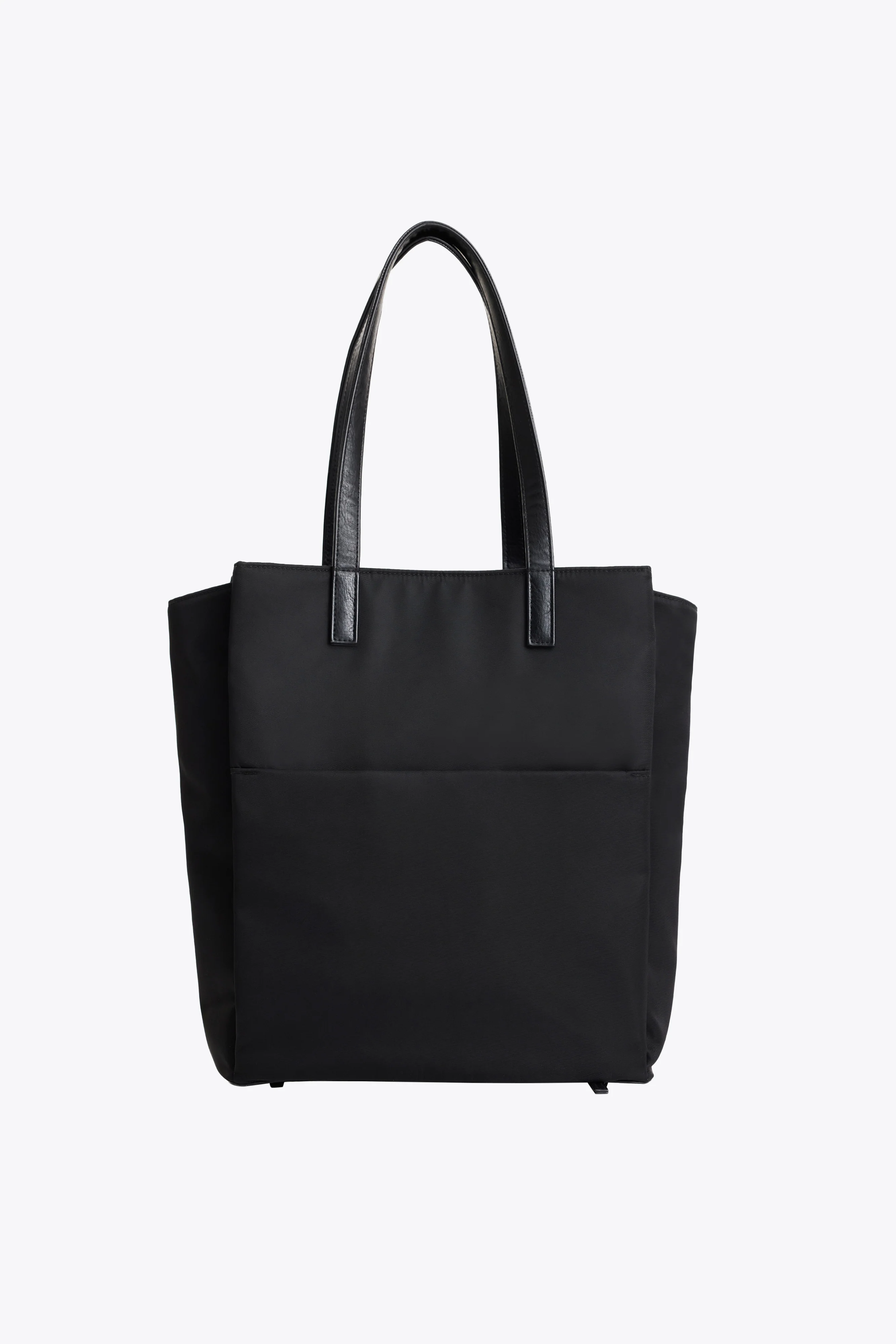 The Commuter Tote in Black - Image 5