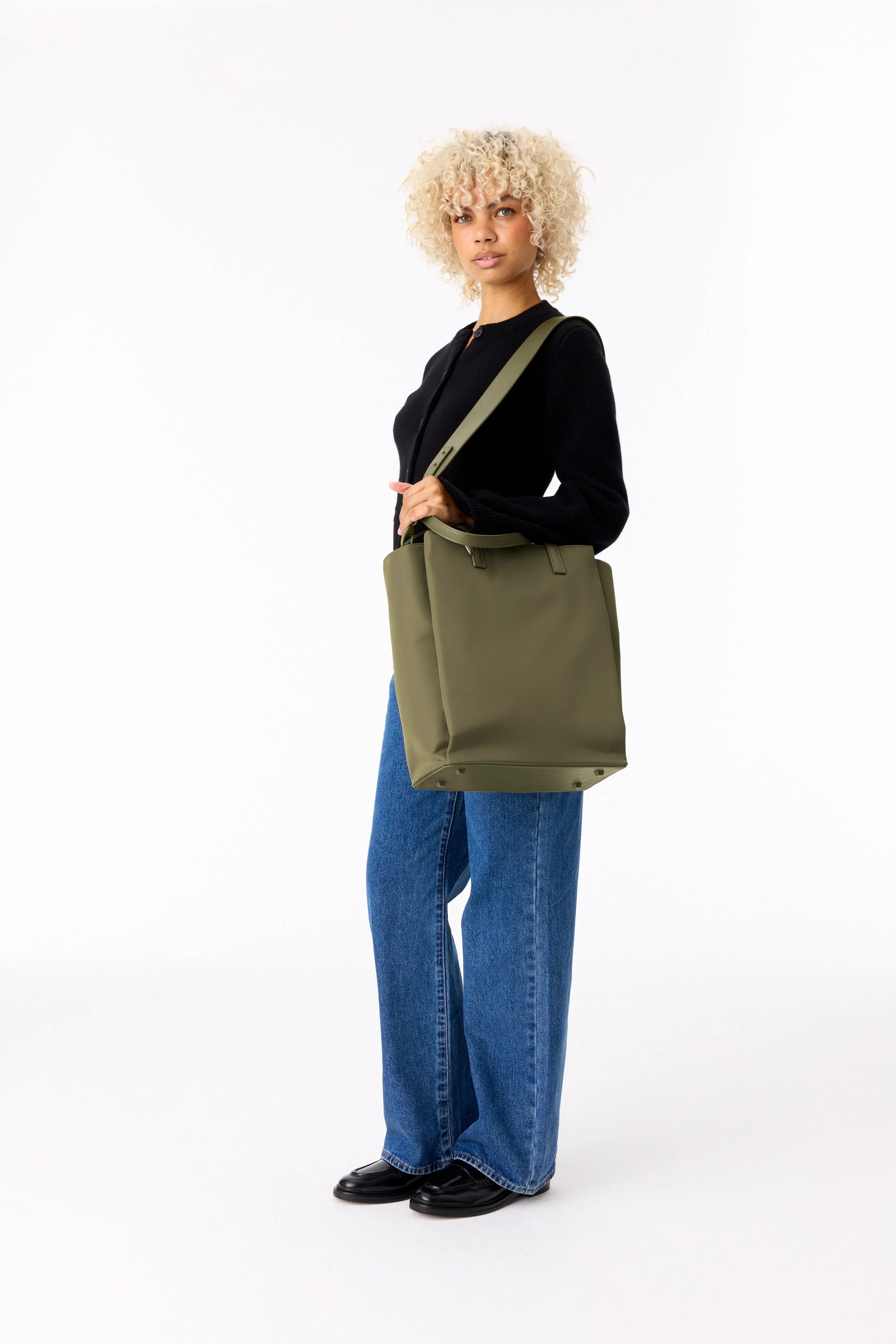 The Commuter Tote in Olive - Image 5