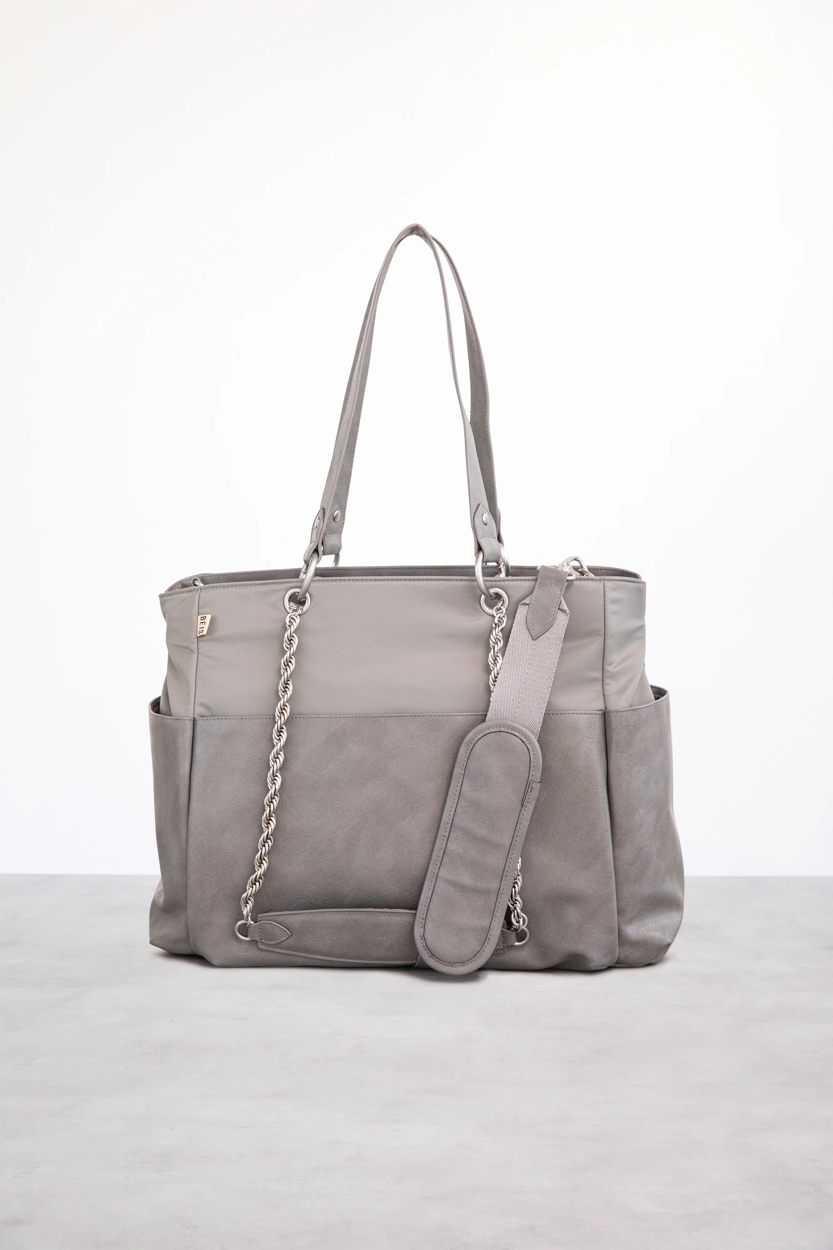 The Diaper Bag in Grey - Image 13