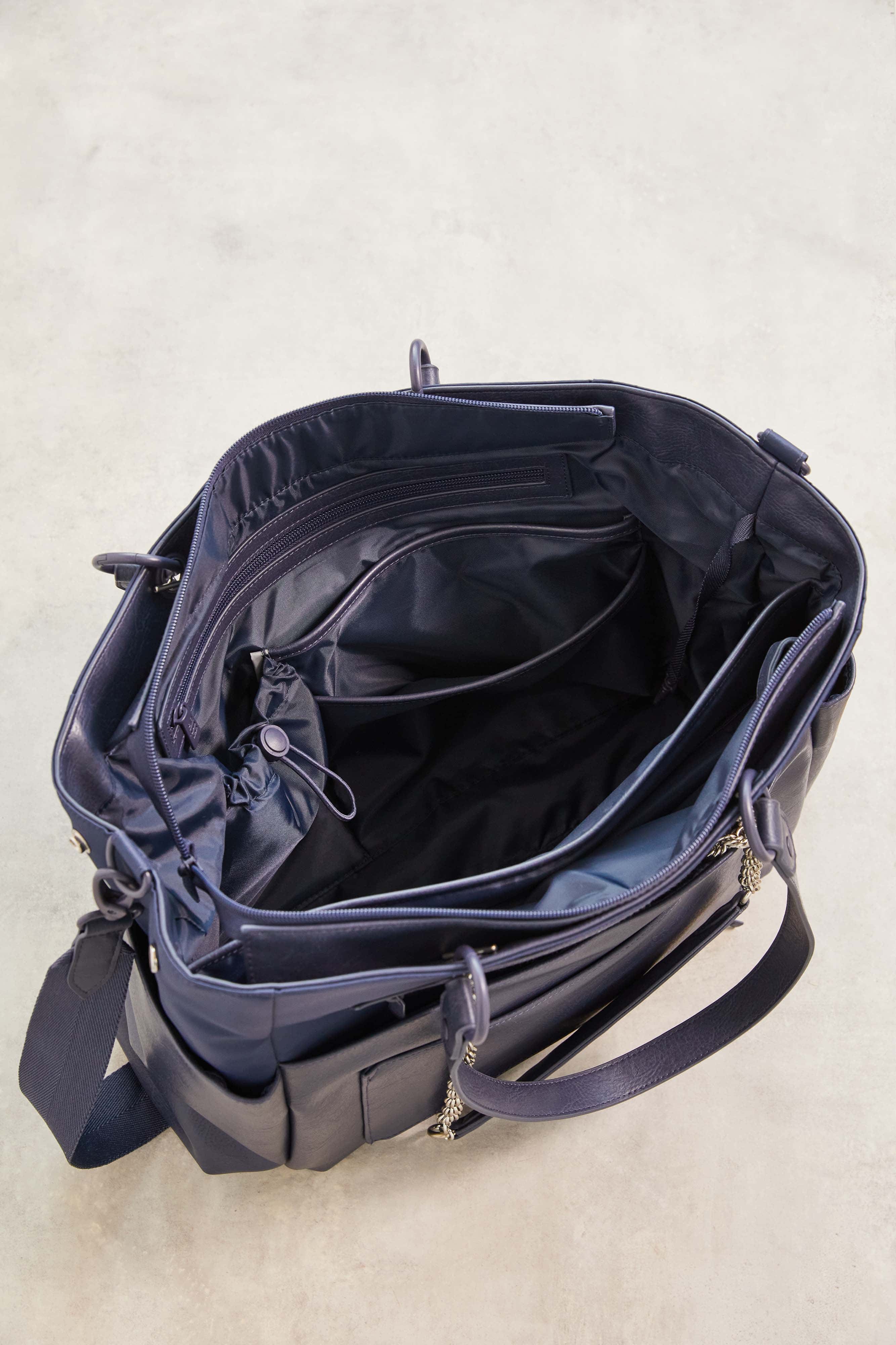 The Diaper Bag in Navy - Image 9