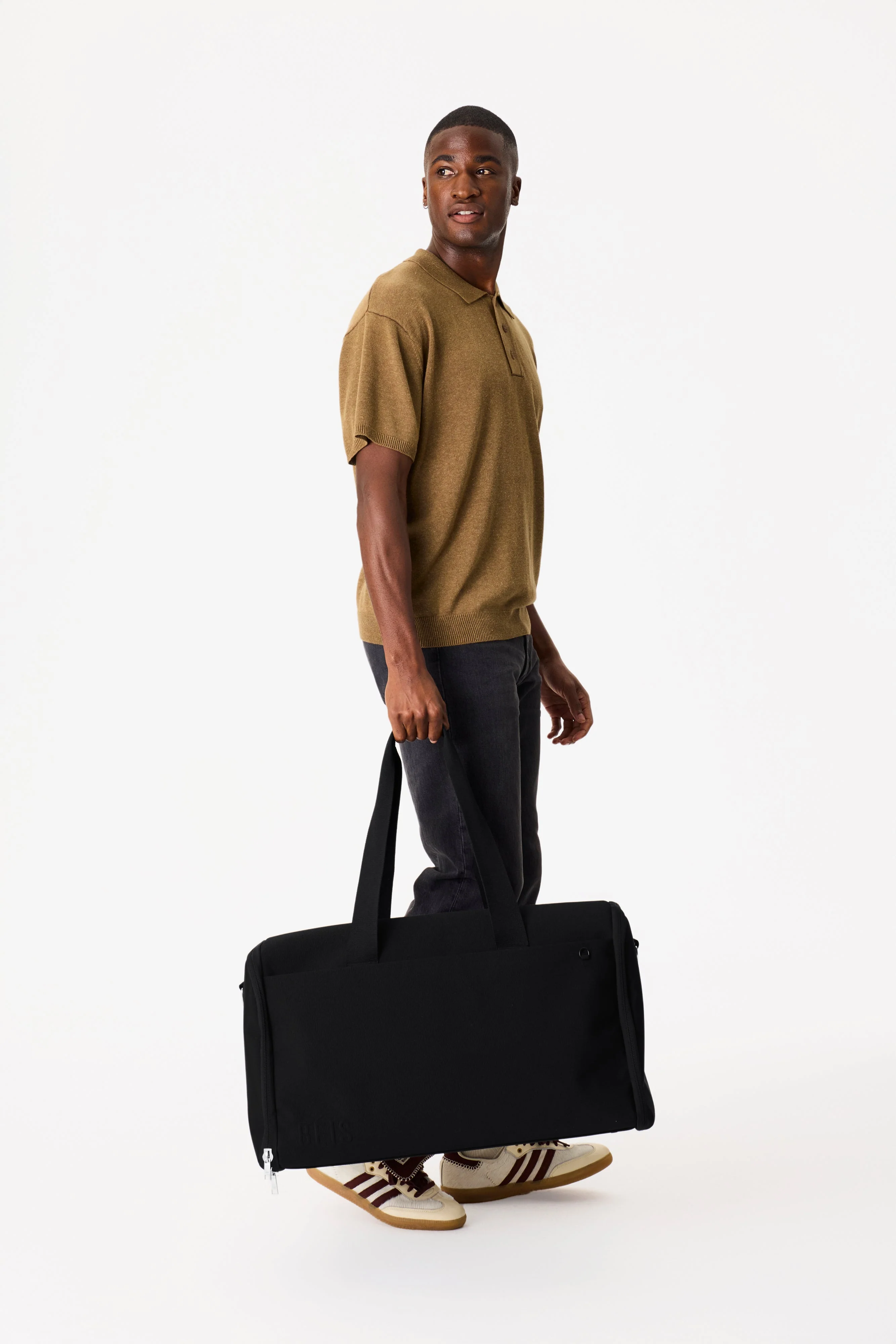 The Garment Duffle Bag in Black - Image 4