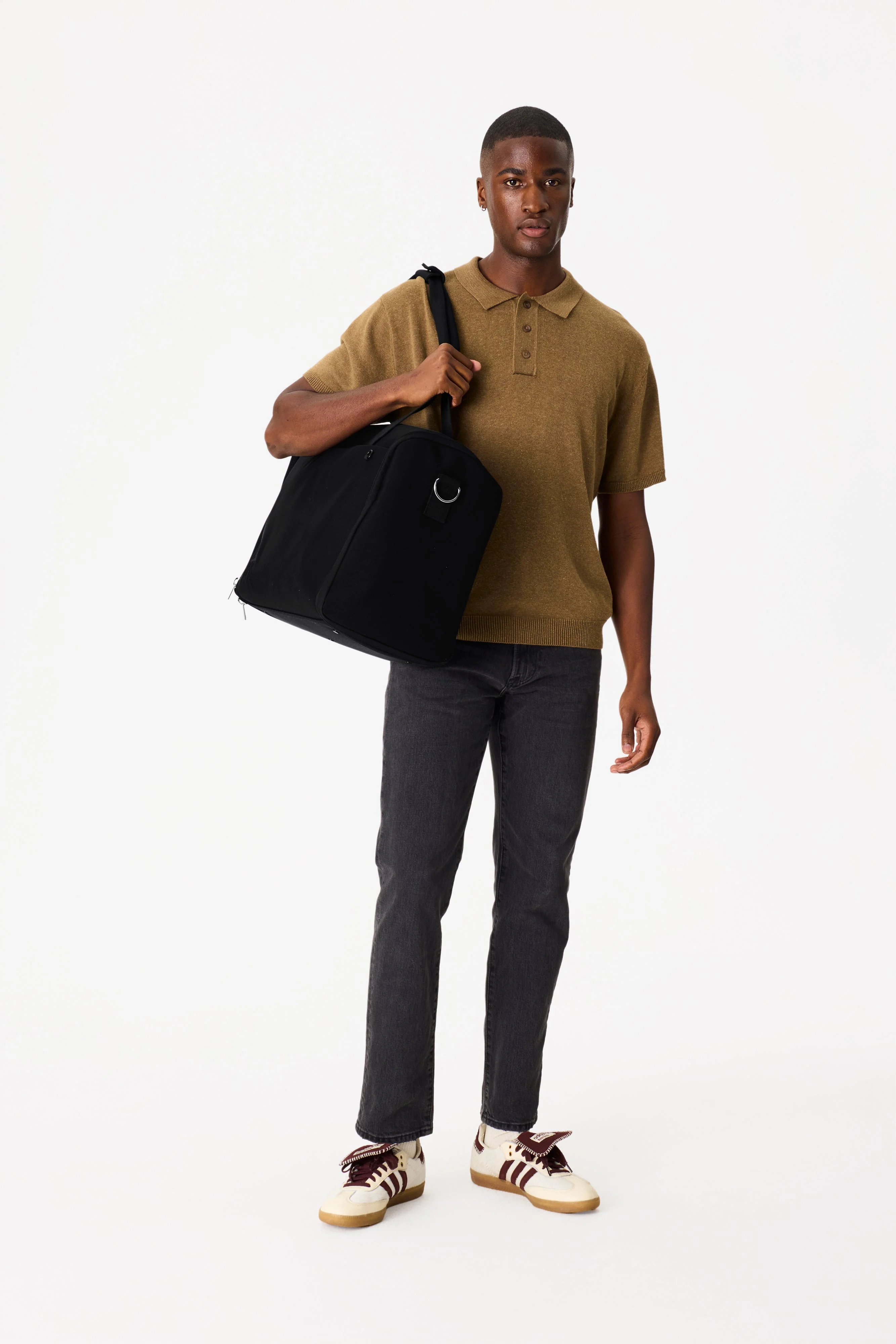 The Garment Duffle Bag in Black - Image 5