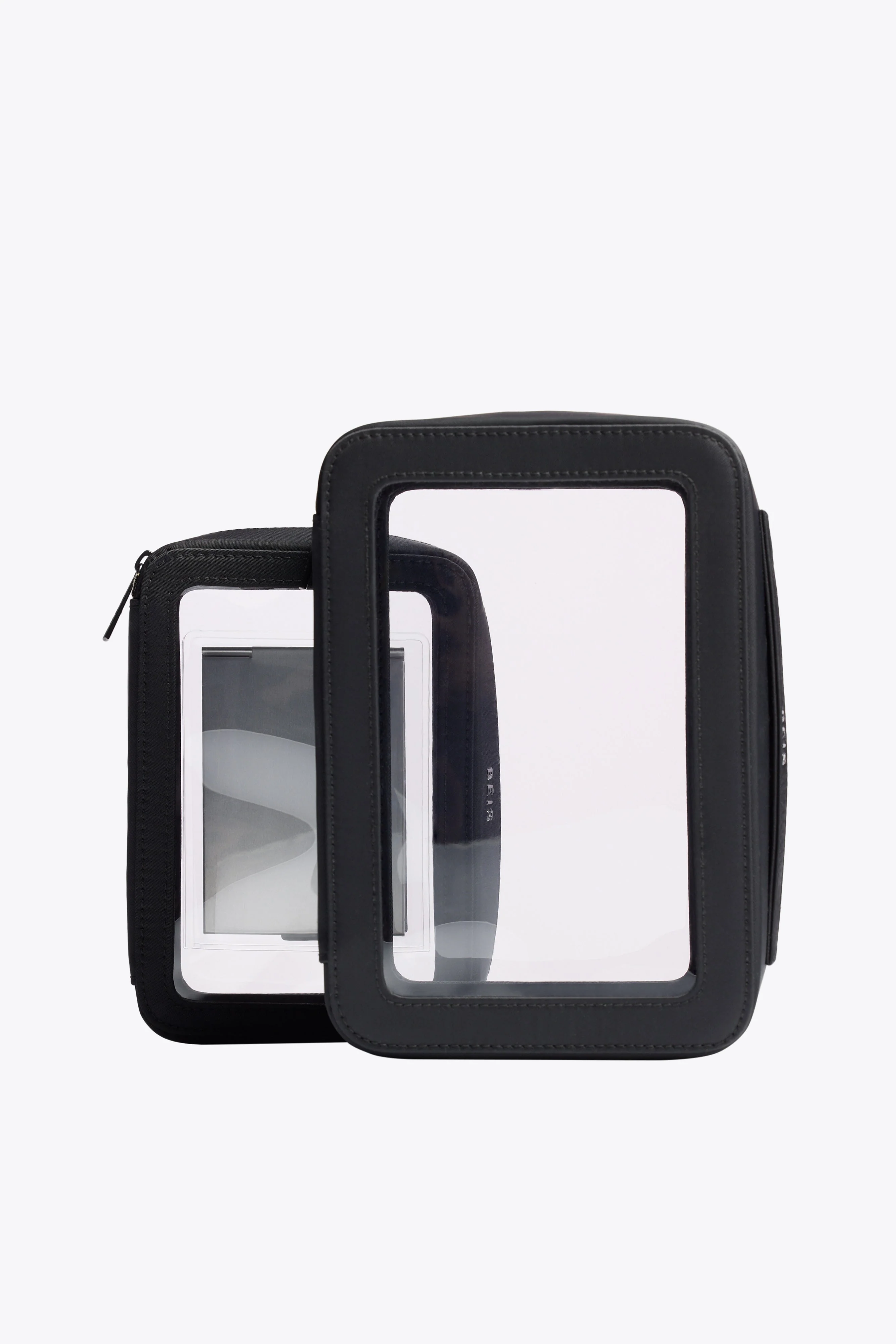 The In Flight Cosmetic Set in Black - Image 6