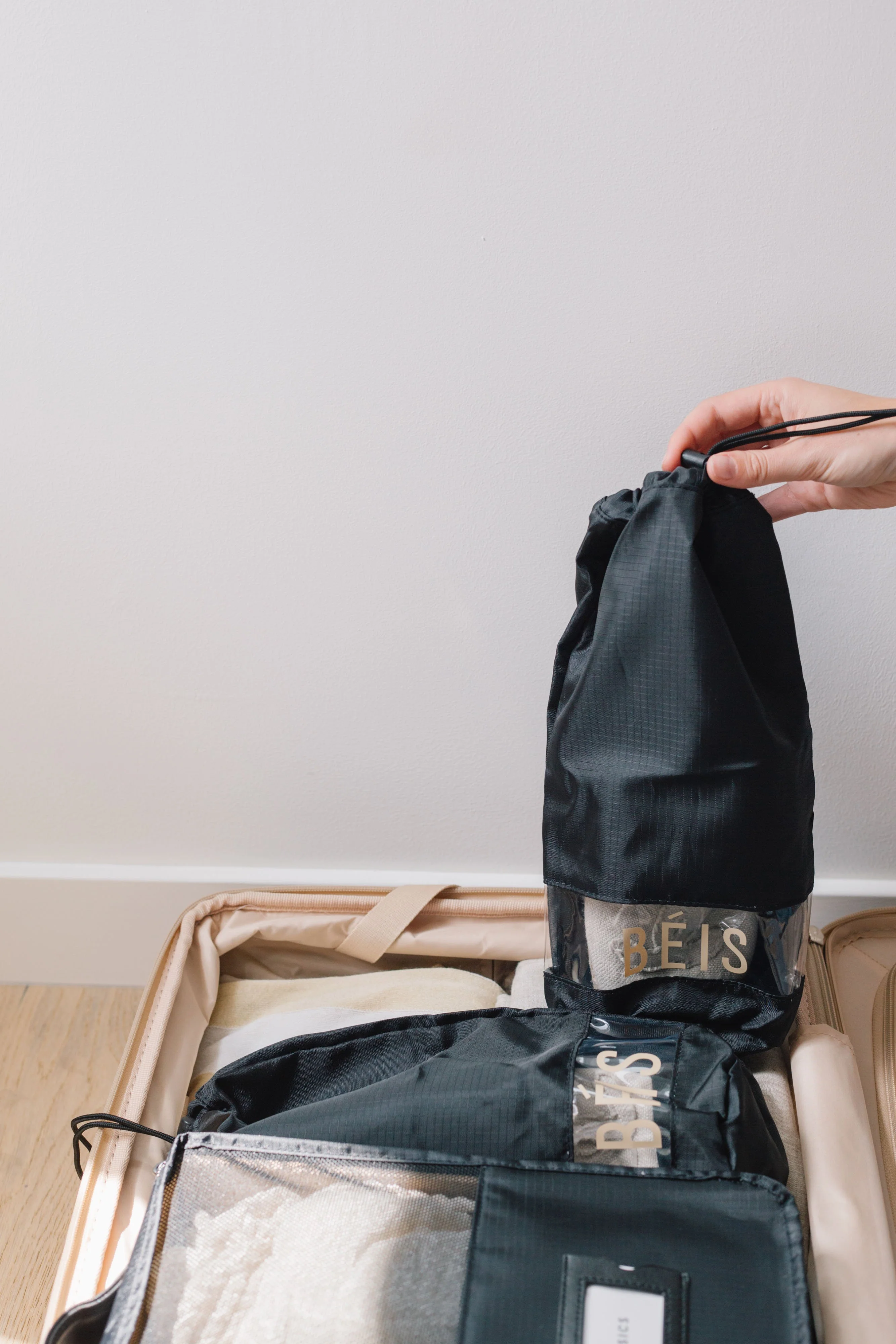 The Packing Cubes in Black - Image 7