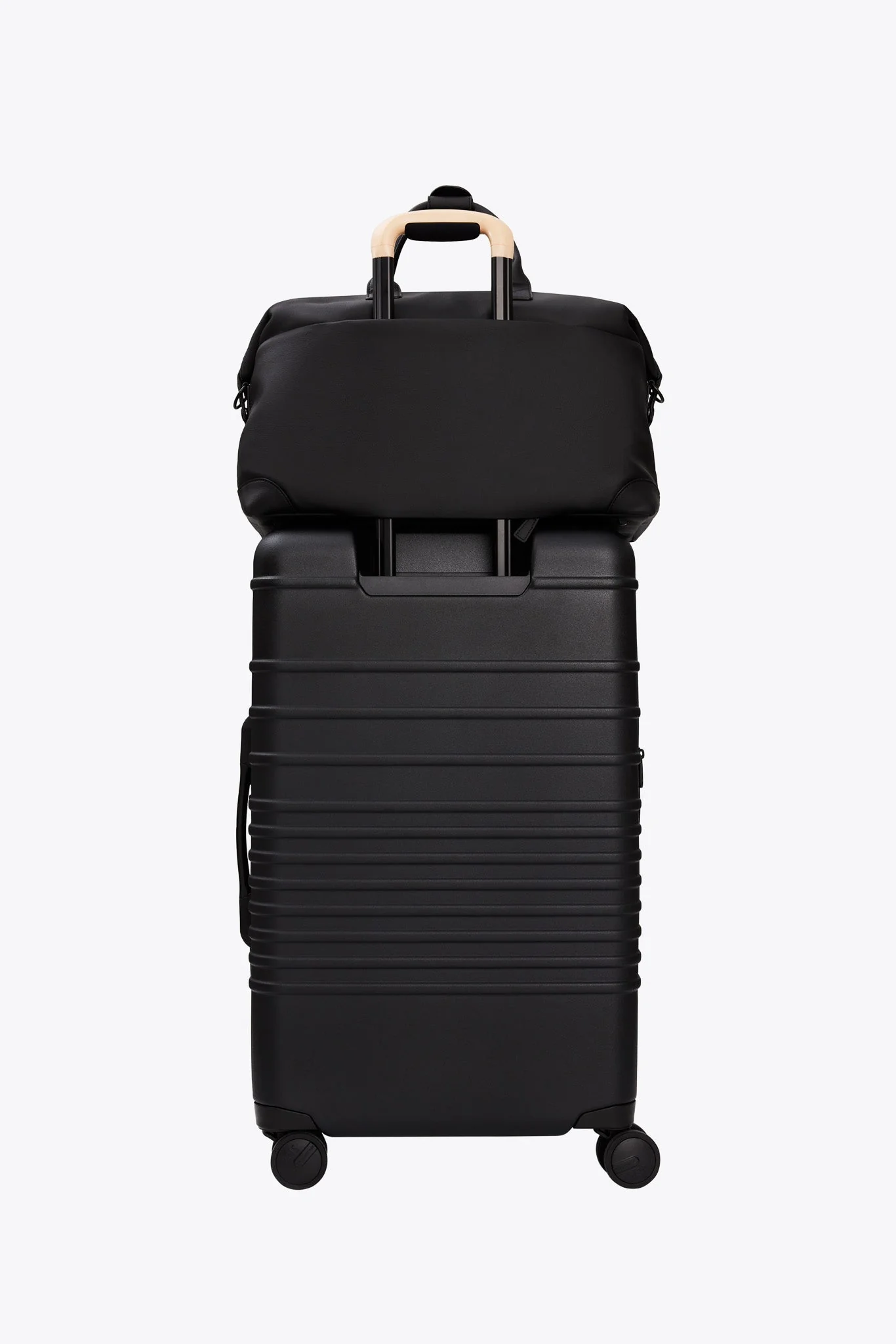 The Premium Duffle in Black - Image 14