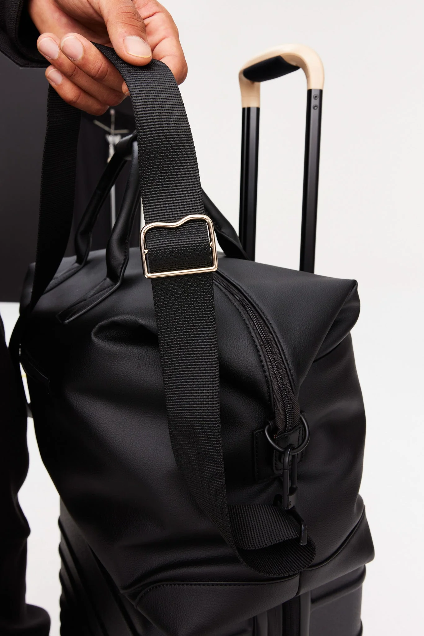 The Premium Duffle in Black - Image 6