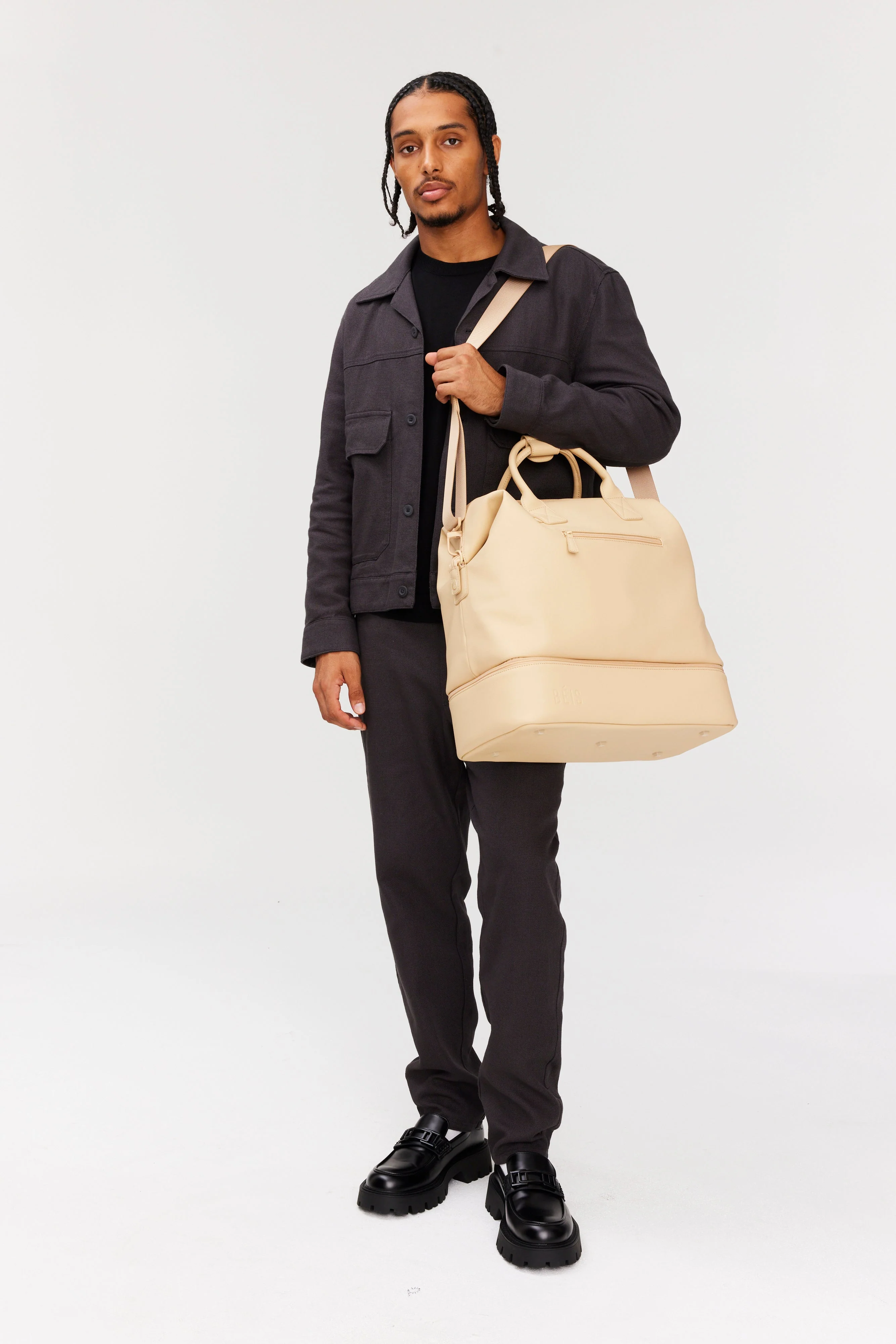 The Premium Weekender in Beige - Image 2
