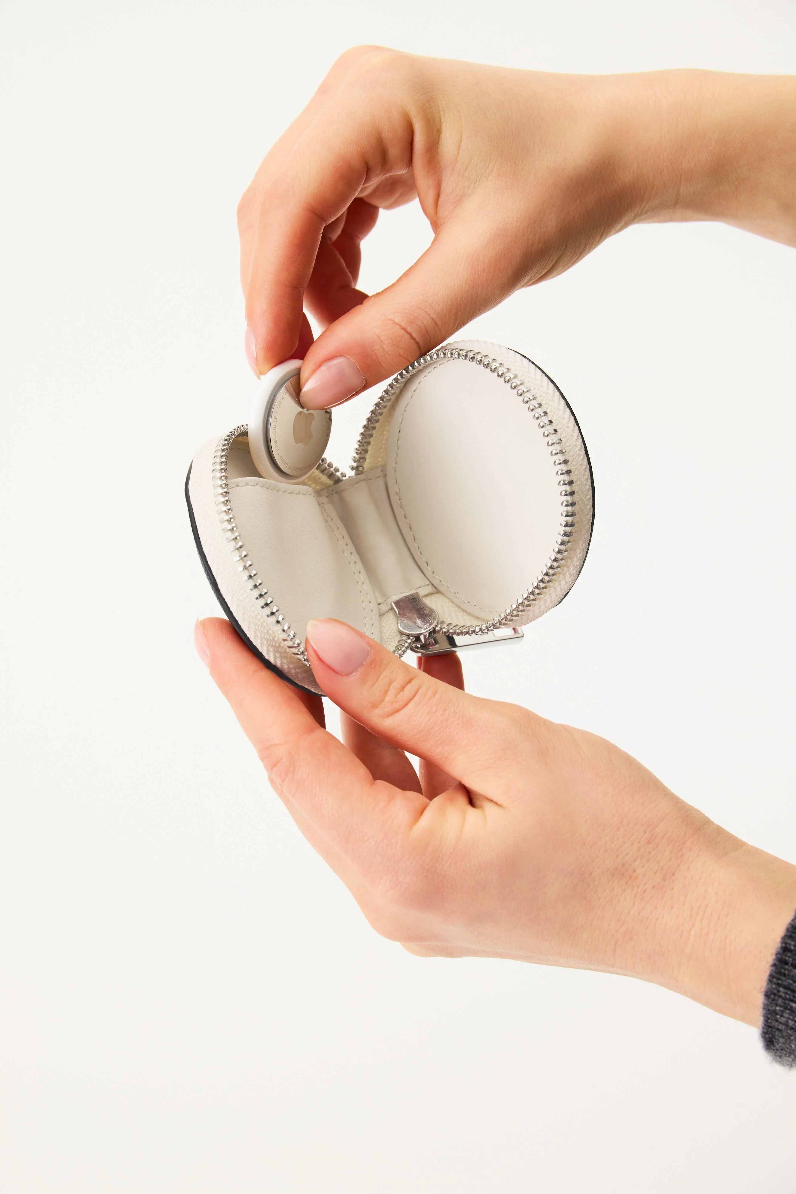The Sailor AirTag Charm - Image 3