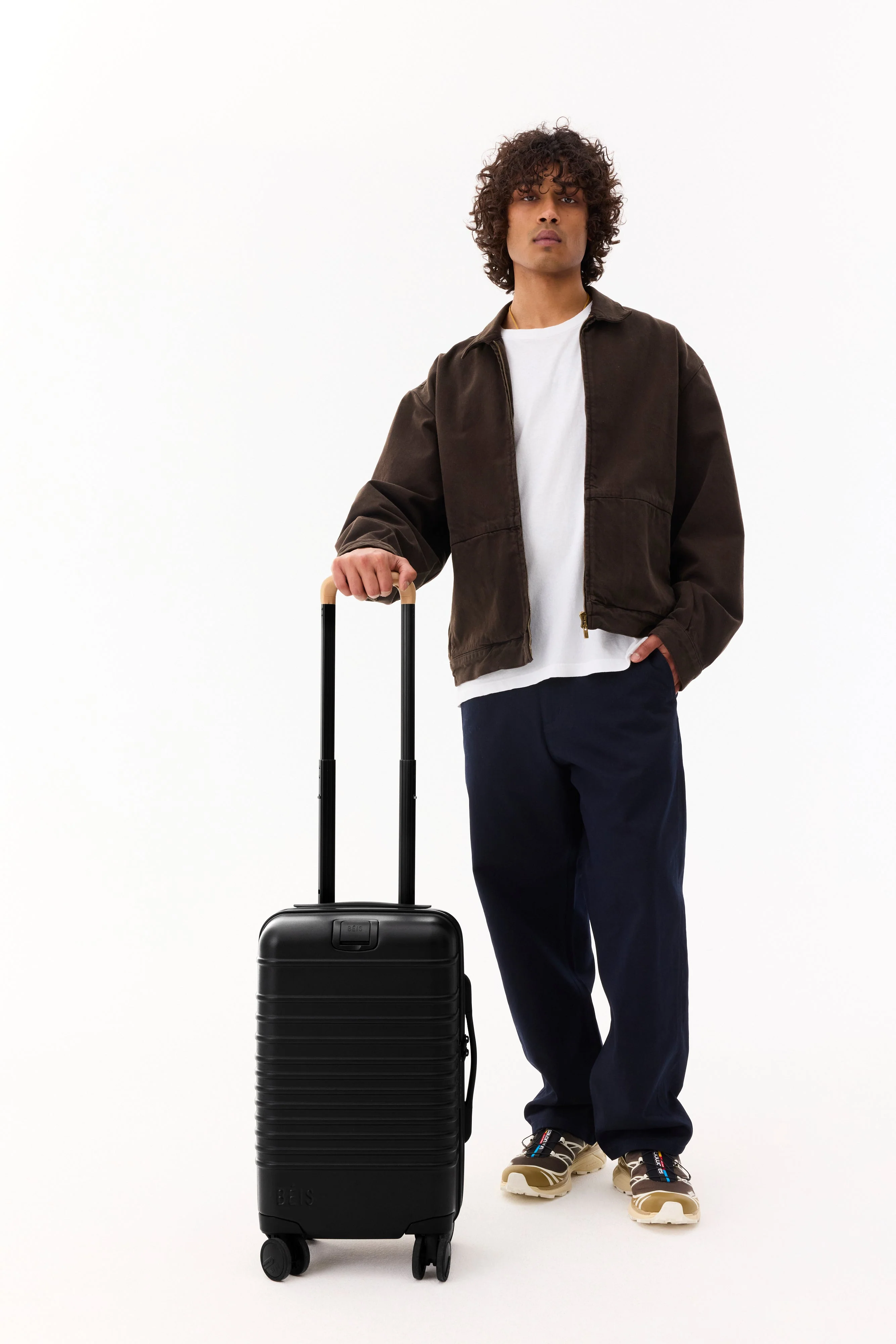The Small Carry-On Roller in Black - Image 3