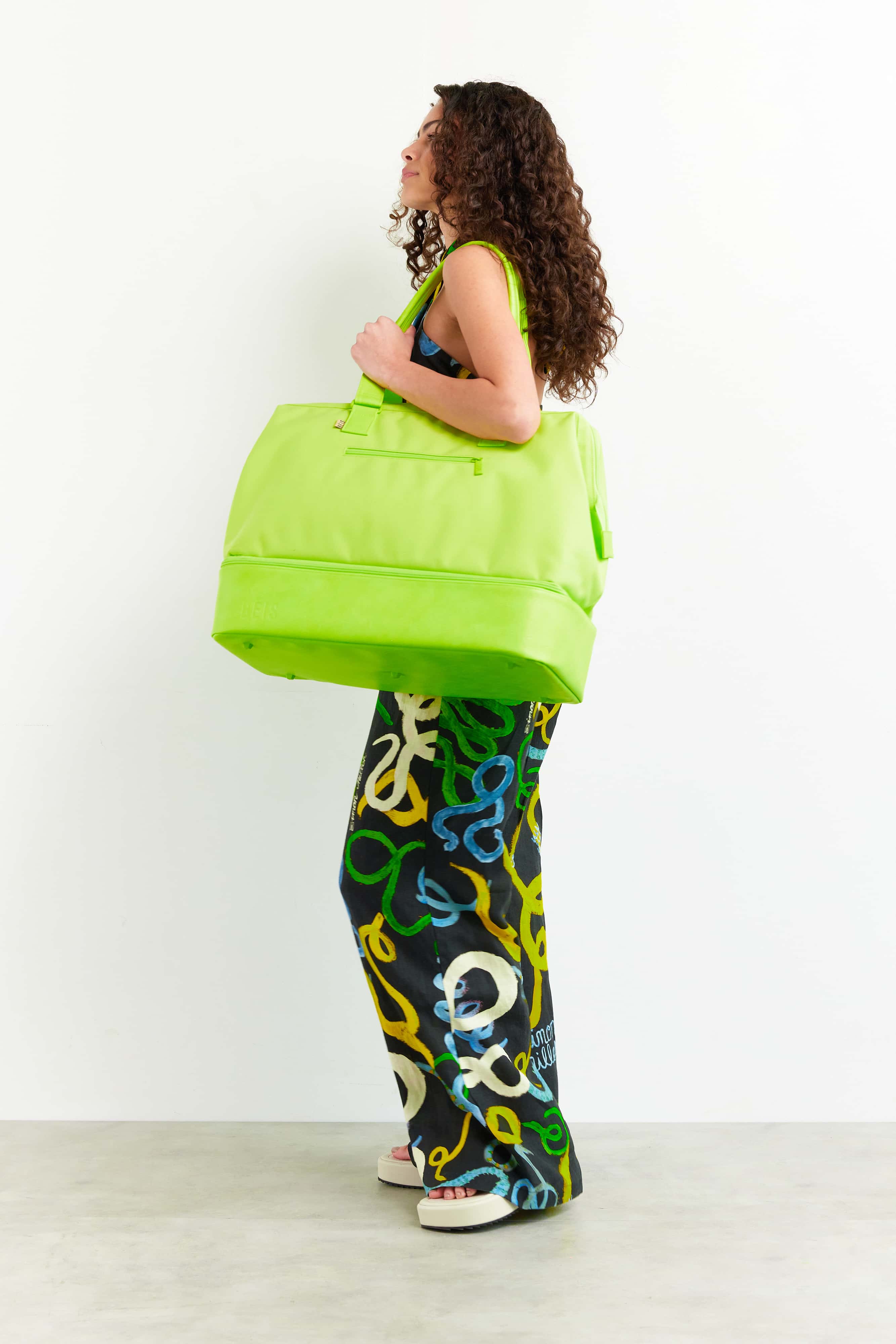 The Weekender in Citron - Image 4