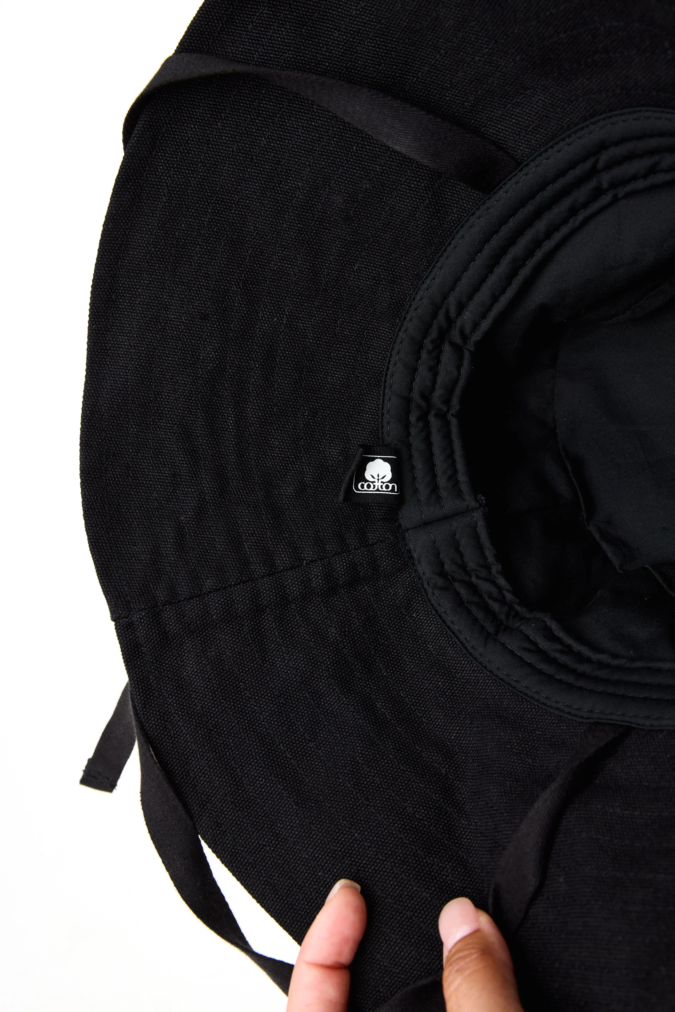 The Wide Brim Sun-Hat in Black - Image 5